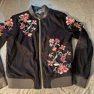 Ana Embroidered Floral Black Jacket